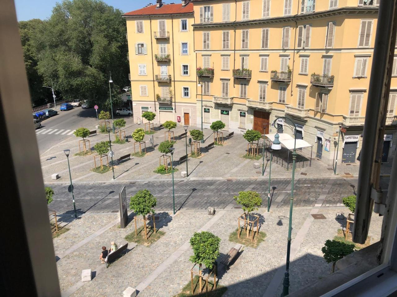 Un Piano Sotto Arturo Apartment Turin Luaran gambar